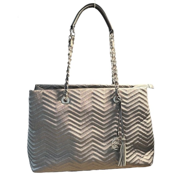 Perlina New York Metallic Silver Quilted Chevron Pattern Vegan Leather Tote - Picture 1 of 11